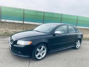 Volvo S40 II 2.0D R-Design Summum 2008