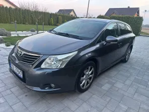 Toyota Avensis III 2.0 Sol EU5 MS 2010