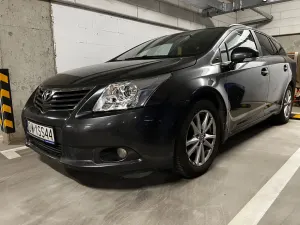 Toyota Avensis III 2.0 D-4D Sol 2012