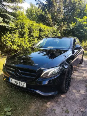 Mercedes-Benz E W213 200 d 9G-TRONIC 2018