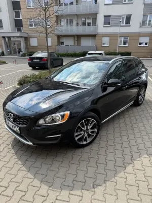 Volvo V60 2015