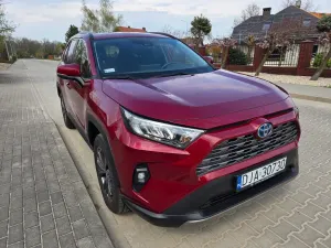 Toyota Rav4 V 2.5 Hybrid Active 4x4 2022