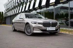 BMW 7 Series G11/12 730Ld xDrive mHEV 2021