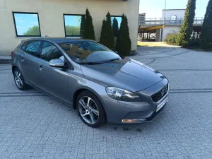 Volvo V40 II D3 2015