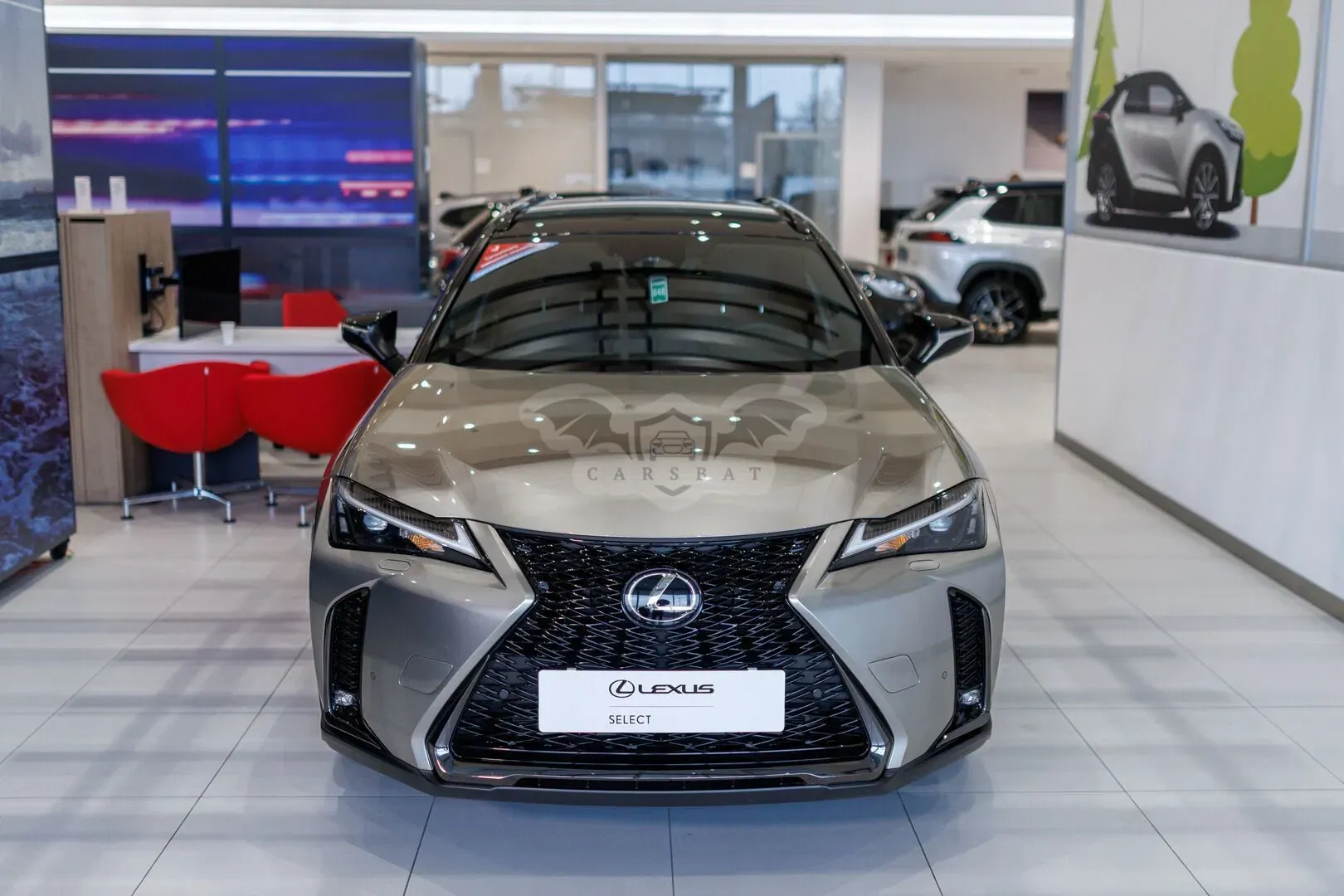 Lexus UX 2025