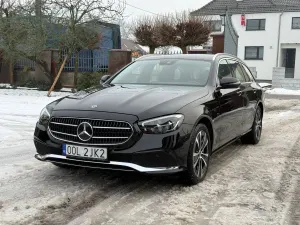 Mercedes-Benz E W213 300 de 9G-TRONIC Avantgarde 2020