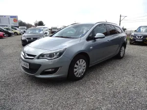 Opel Astra J 1.4 T Edition 150 2013