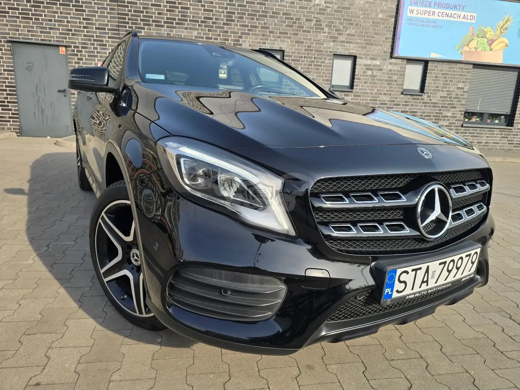 Mercedes-Benz GLA 200 7G-DCT AMG Line 2018