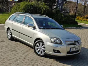 Toyota Avensis II 2.0 D-4D Sol Premium 2008