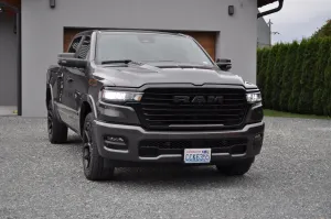 RAM 1500 Laramie Night Premium 2025