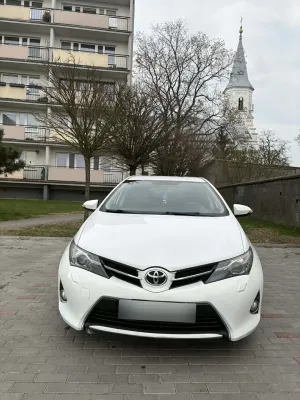 Toyota Auris II 2.0 D-4D Dynamic 2014