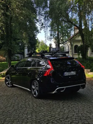 Volvo V60 I T3 2011