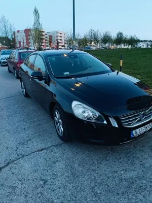 Volvo S60 II D3 Kinetic 2011