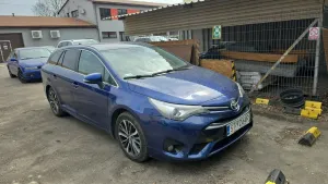 Toyota Avensis III 2.0 D-4D Premium 2015