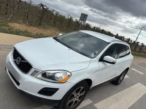 Volvo XC60 I D3 Momentum 2010