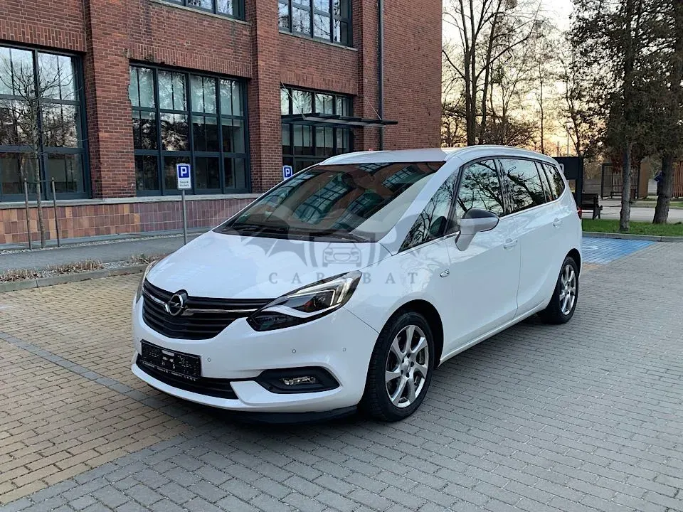 Opel Zafira C 2018