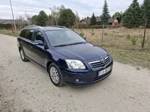 Toyota Avensis II 2.0 D-4D Travel 2007