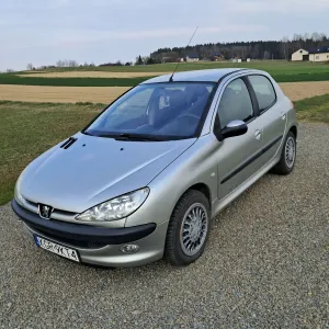 Peugeot 206 1.1 XR 2003