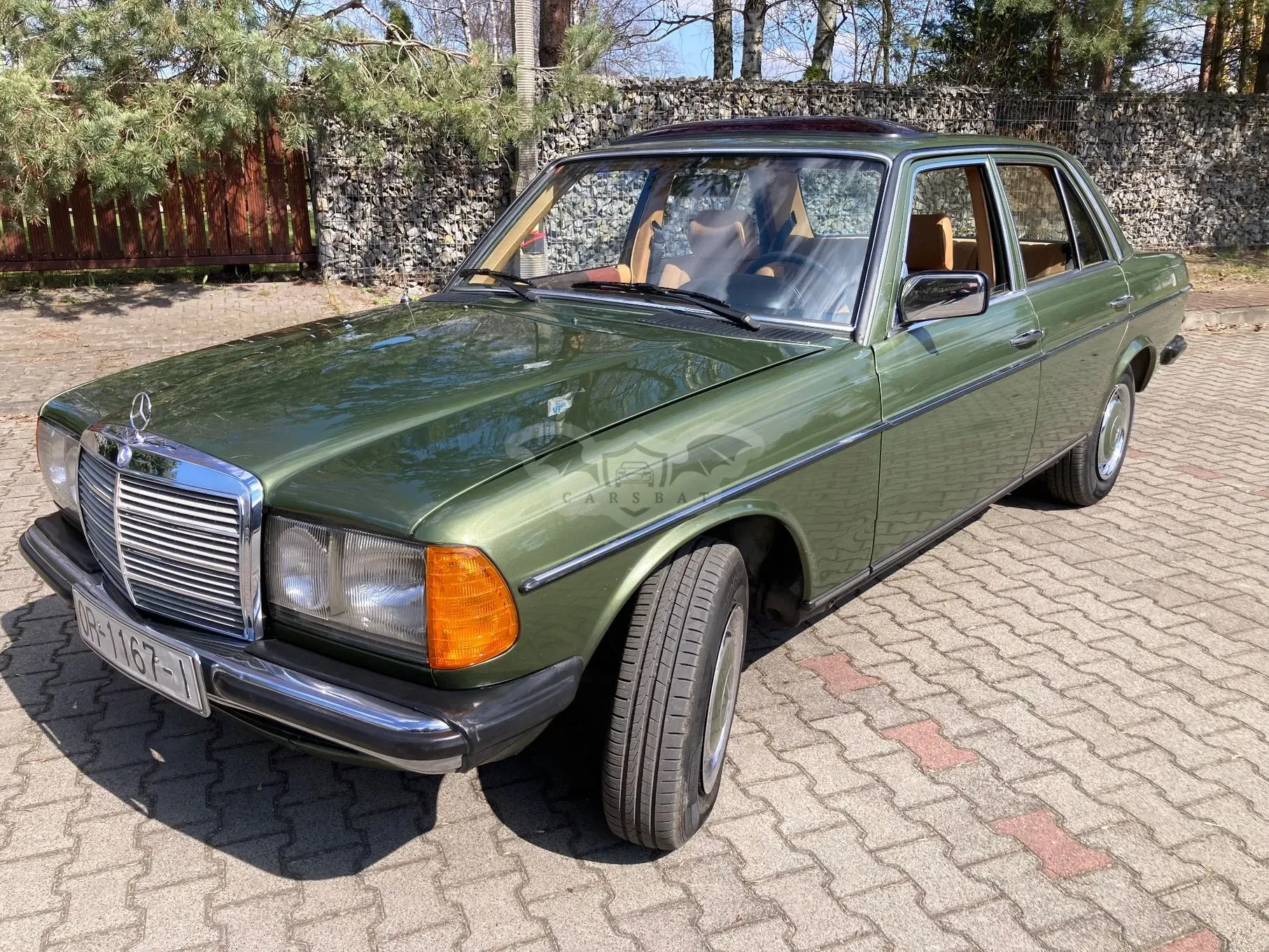 Mercedes-Benz E 1983