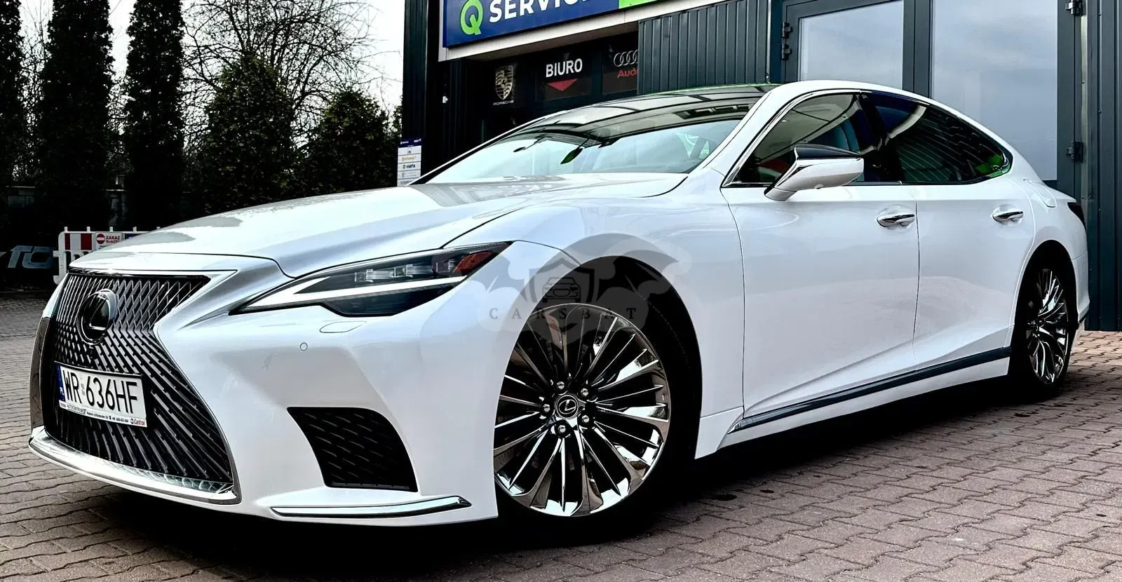 Lexus LS V 2023
