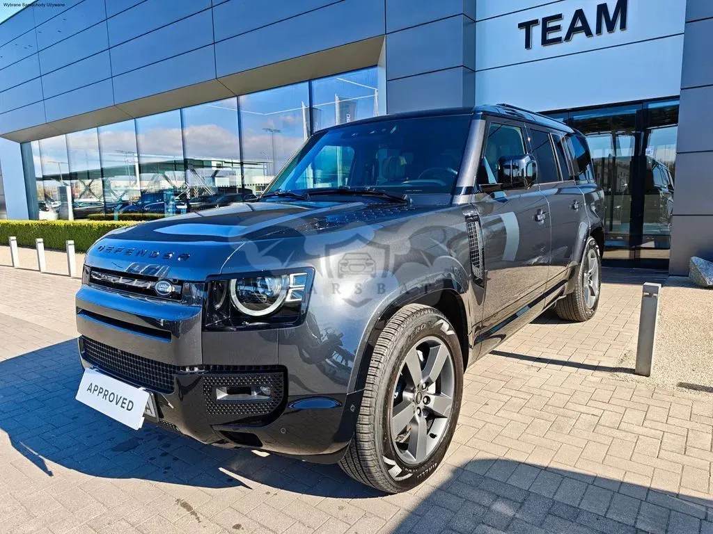 Land Rover Defender 3.0 D300 mHEV X-Dynamic HSE 2025