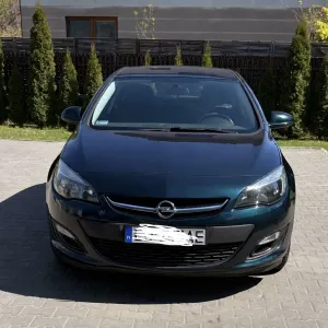 Opel Astra J 1.6 Active 2013