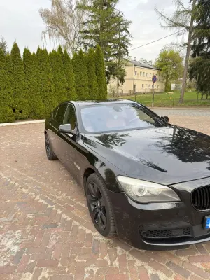 BMW 7 Series F01 740d xDrive 2011