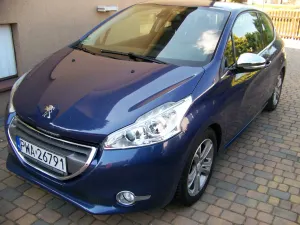 Peugeot 208 I 95 VTI Allure 2012