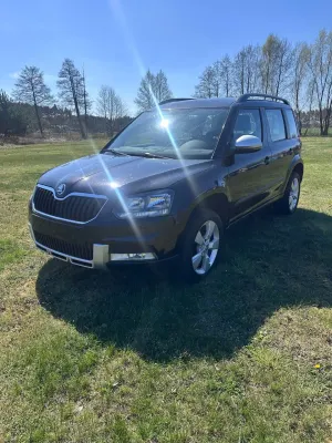 Skoda Yeti 1.2 TSI 4x2 Easy 2014