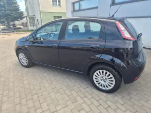 Fiat Punto 1.4 8V Dynamic 2012