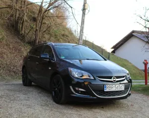 Opel Astra J 1.4 Turbo Cosmo 2013