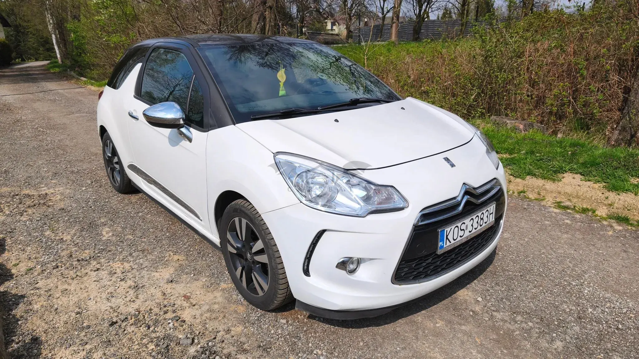Citroën DS3 HDi 90 FAP SoChic 2011