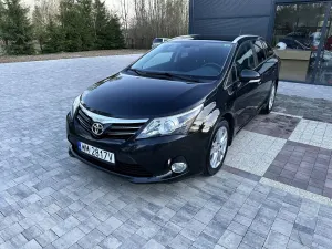 Toyota Avensis III 2.0 D-4D Life 2012