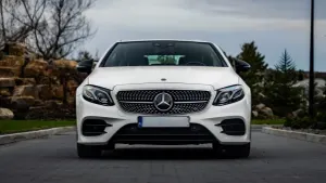 Mercedes-Benz E W213 200 9G-TRONIC AMG Line 2020