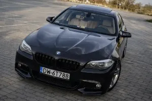 BMW 5 Series F10/F11 528i xDrive Sport-Aut 2012