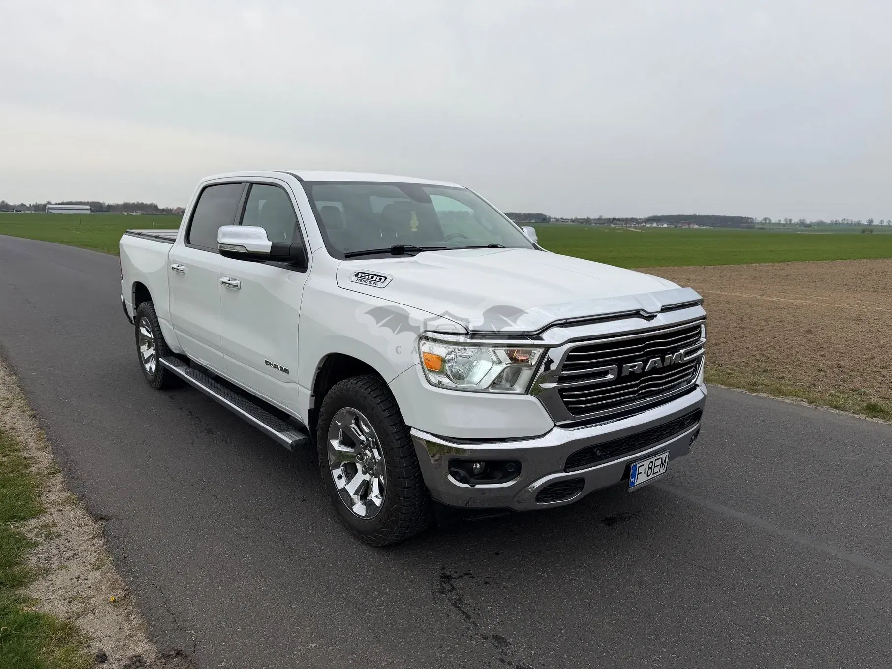 RAM 1500 5.7 Crew Cab Bighorn 2020