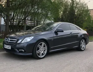 Mercedes-Benz E W212/W207 2011