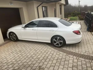 Mercedes-Benz E W213 220 d 9G-TRONIC 2017
