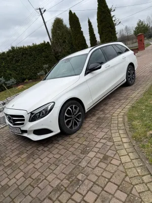 Mercedes-Benz C W205 220 d 4-Matic 9G-TRONIC 2017