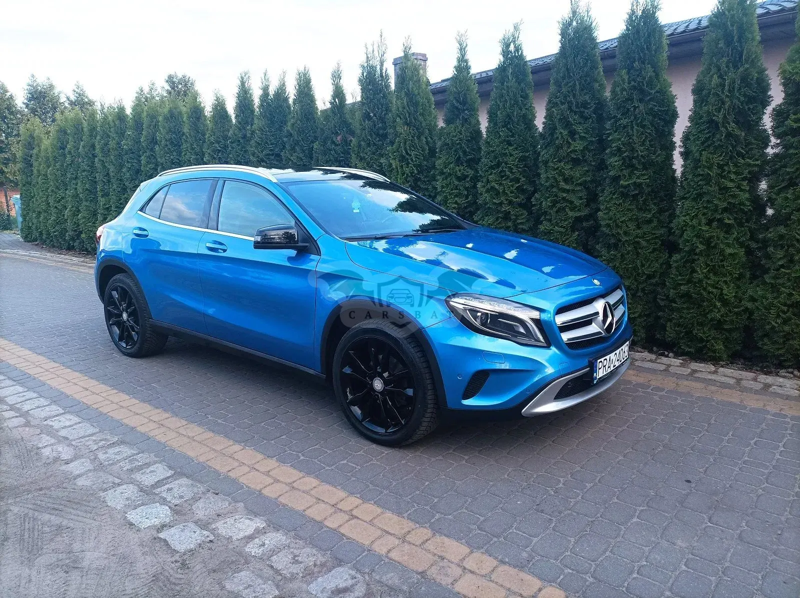 Mercedes-Benz GLA 200 7G-DCT Activity Edition 2015
