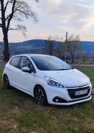 Peugeot 208 I 82 VTI Style 2016