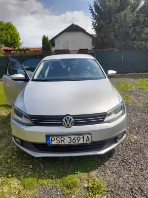 Volkswagen Jetta A6 1.6 TDI Blue Motion Technology Comfortline 2013