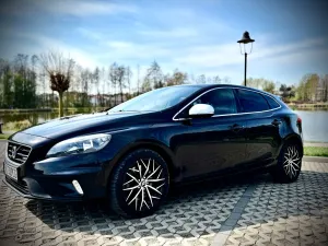 Volvo V40 II D4 Drive-E R-Design Momentum 2014