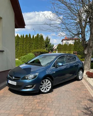 Opel Astra J 1.4 T Cosmo 2013