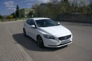 Volvo V40 II D2 Base 2012