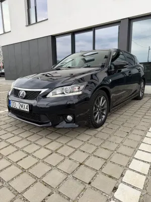Lexus CT 200h F Sport 2012