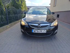 Opel Astra J 1.4 T Cosmo S&S 2012