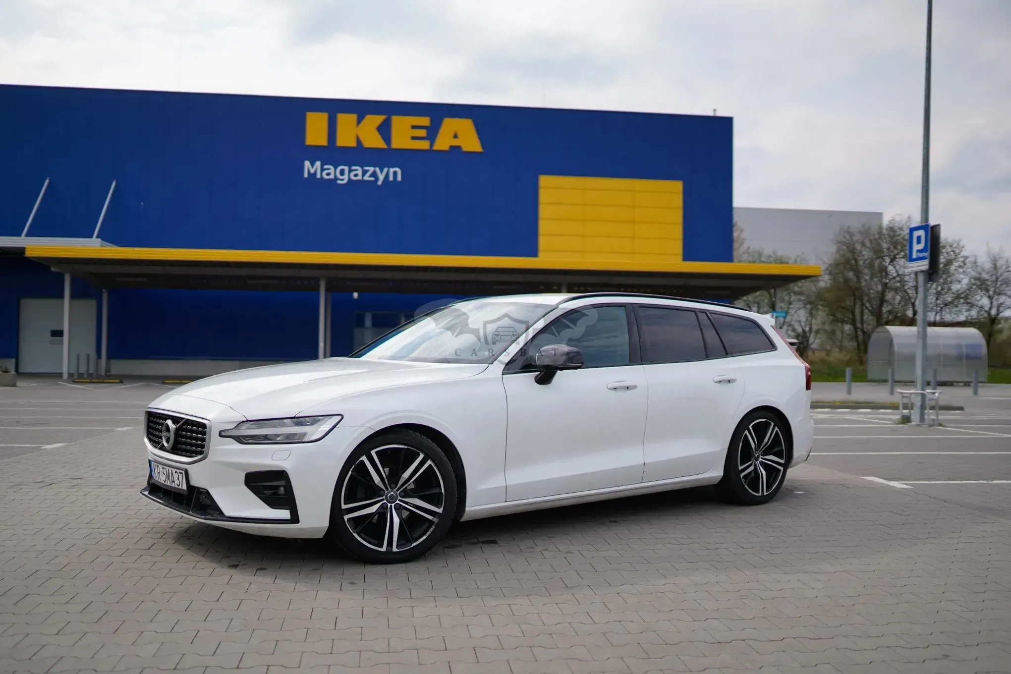 Volvo V60 II D4 AWD R-Design 2019