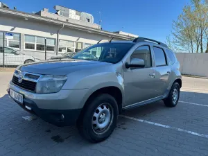 Dacia Duster I 1.6 SL Garmin 4x4 2011