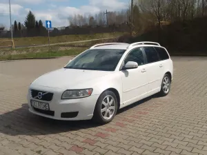 Volvo V50 D2 Momentum 2012